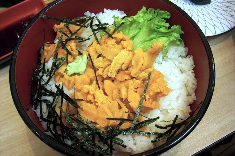 うに丼のイメージ